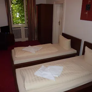 hotel-pension-kima.find-berlin-hotels.com/